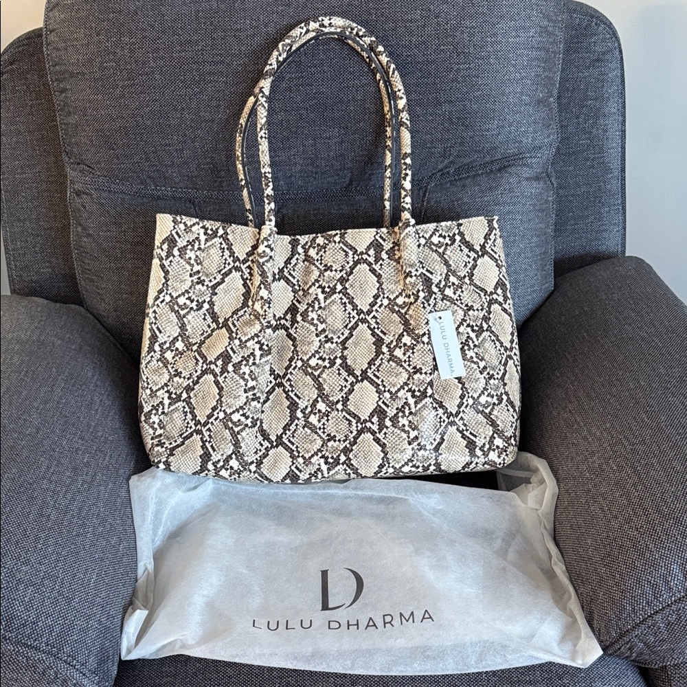 Lulu Dharma Snake Print Tote - Black and Cream